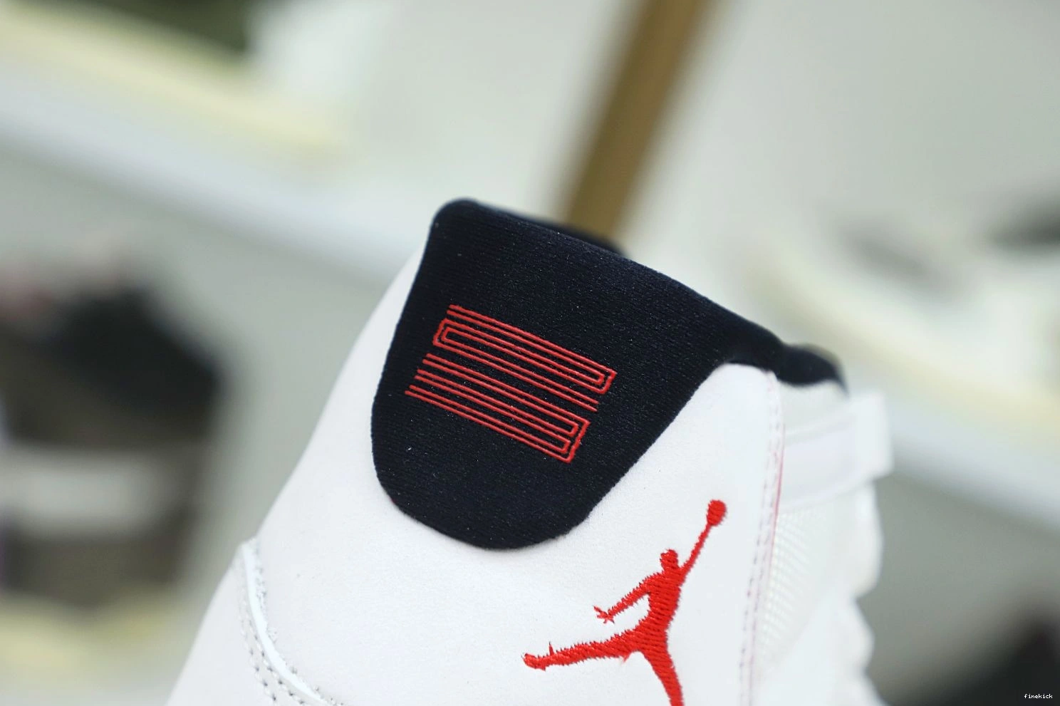 XI AIR RETRO PLATINUM 11 TINT JORDAN 0926